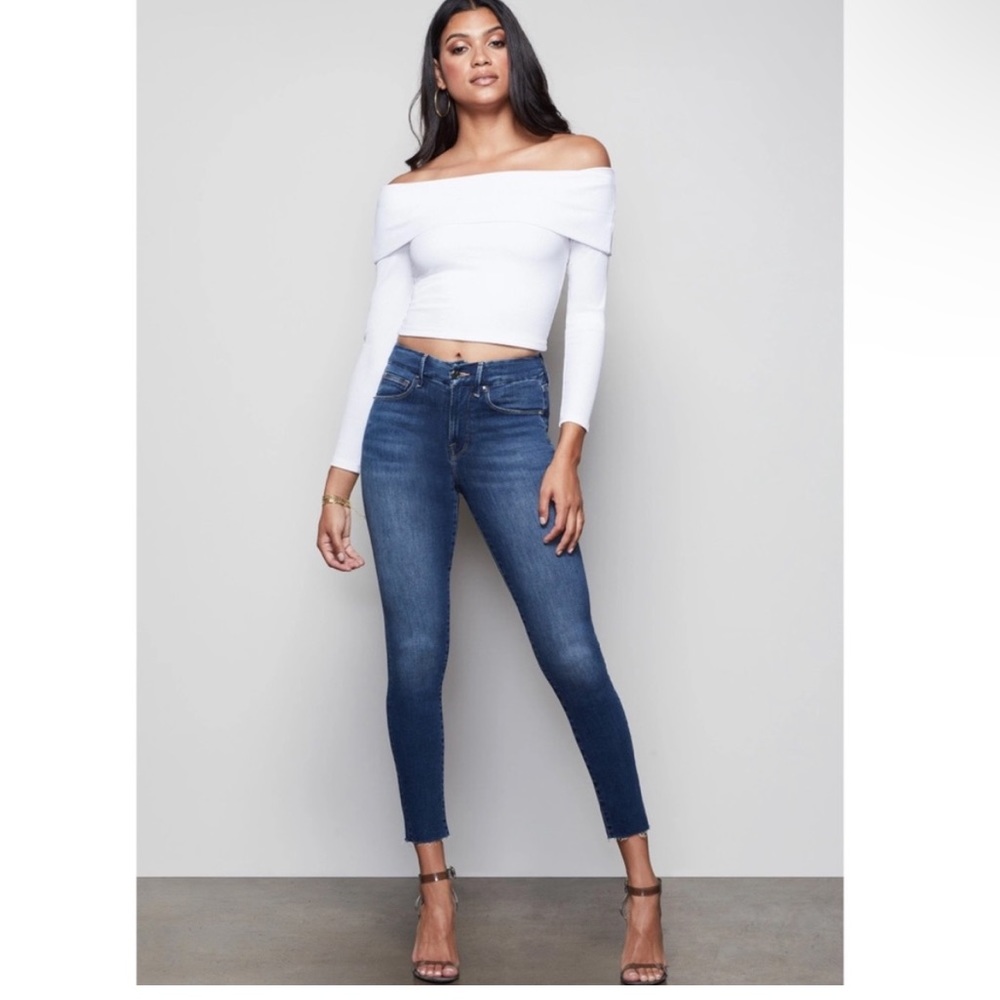 💥💥HOST PICK!!💥💥 NEW Good American Good Waist Crop Raw Edge Jeans mm